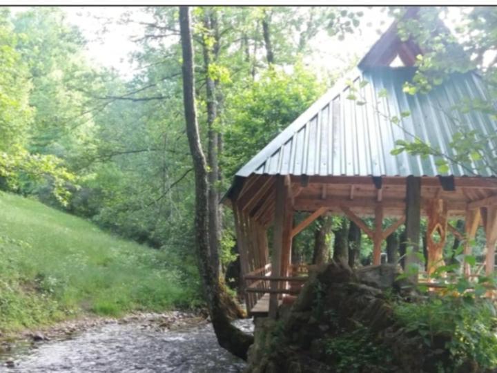 Eco Camp Dzogaska Vrela 호텔 플레블라 외부 사진