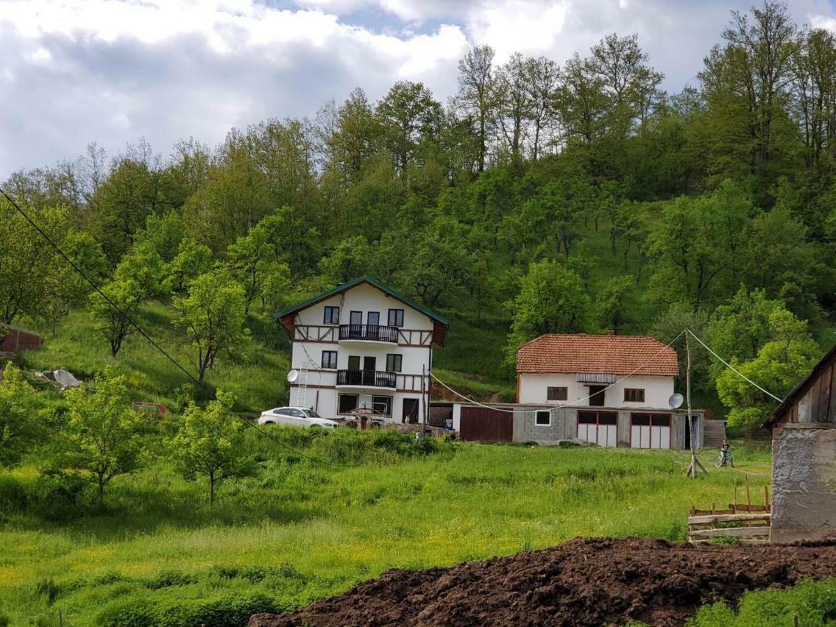 Eco Camp Dzogaska Vrela 호텔 플레블라 외부 사진