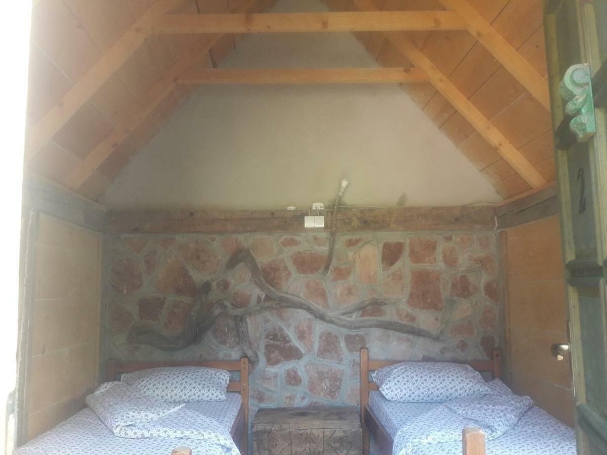 Eco Camp Dzogaska Vrela 호텔 플레블라 외부 사진