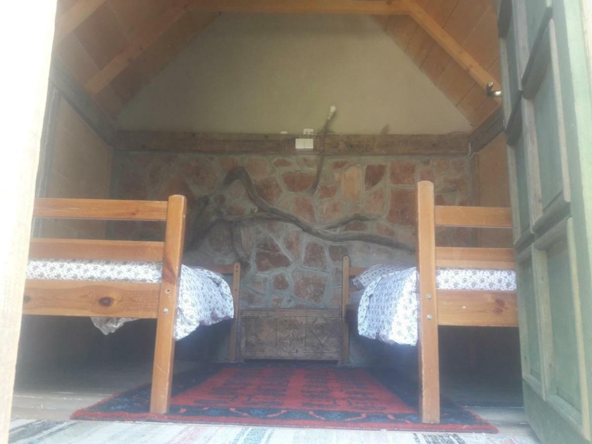 Eco Camp Dzogaska Vrela 호텔 플레블라 외부 사진