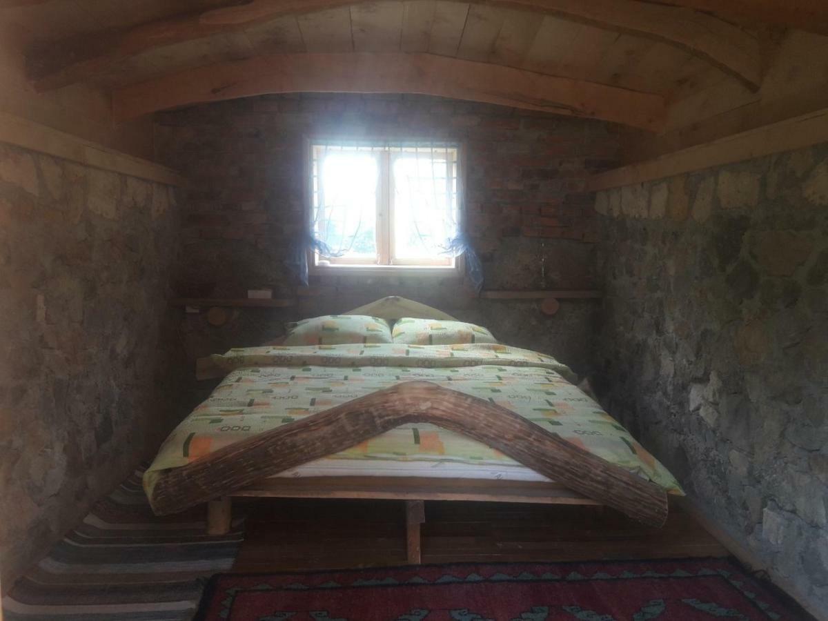 Eco Camp Dzogaska Vrela 호텔 플레블라 외부 사진