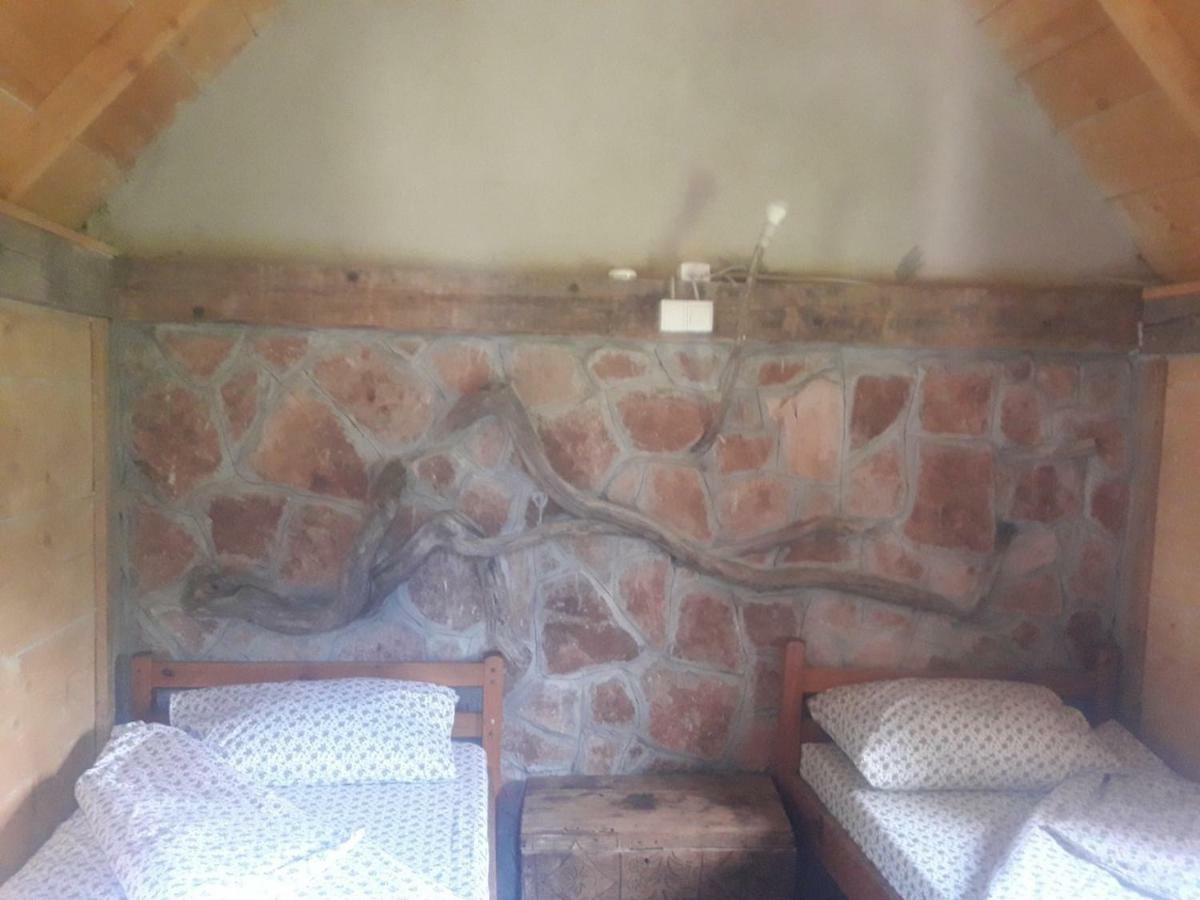 Eco Camp Dzogaska Vrela 호텔 플레블라 외부 사진